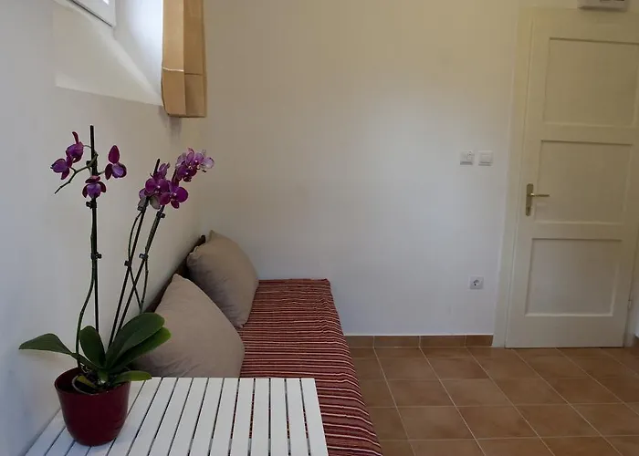 Studio Mary شقة سبليت